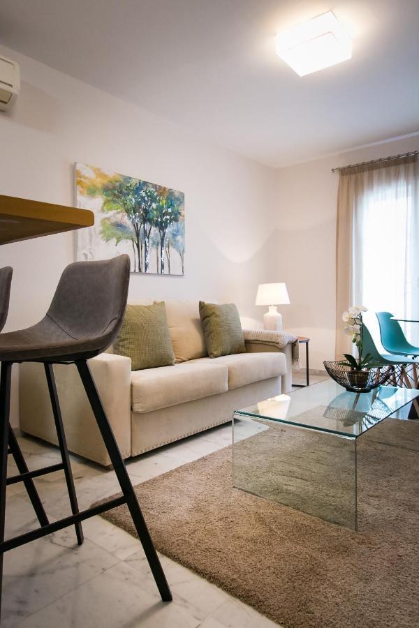 Holidays2Malaga Pena Parking & French Balcony & Smart Tv Екстер'єр фото