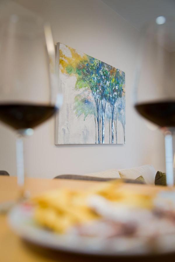 Holidays2Malaga Pena Parking & French Balcony & Smart Tv Екстер'єр фото