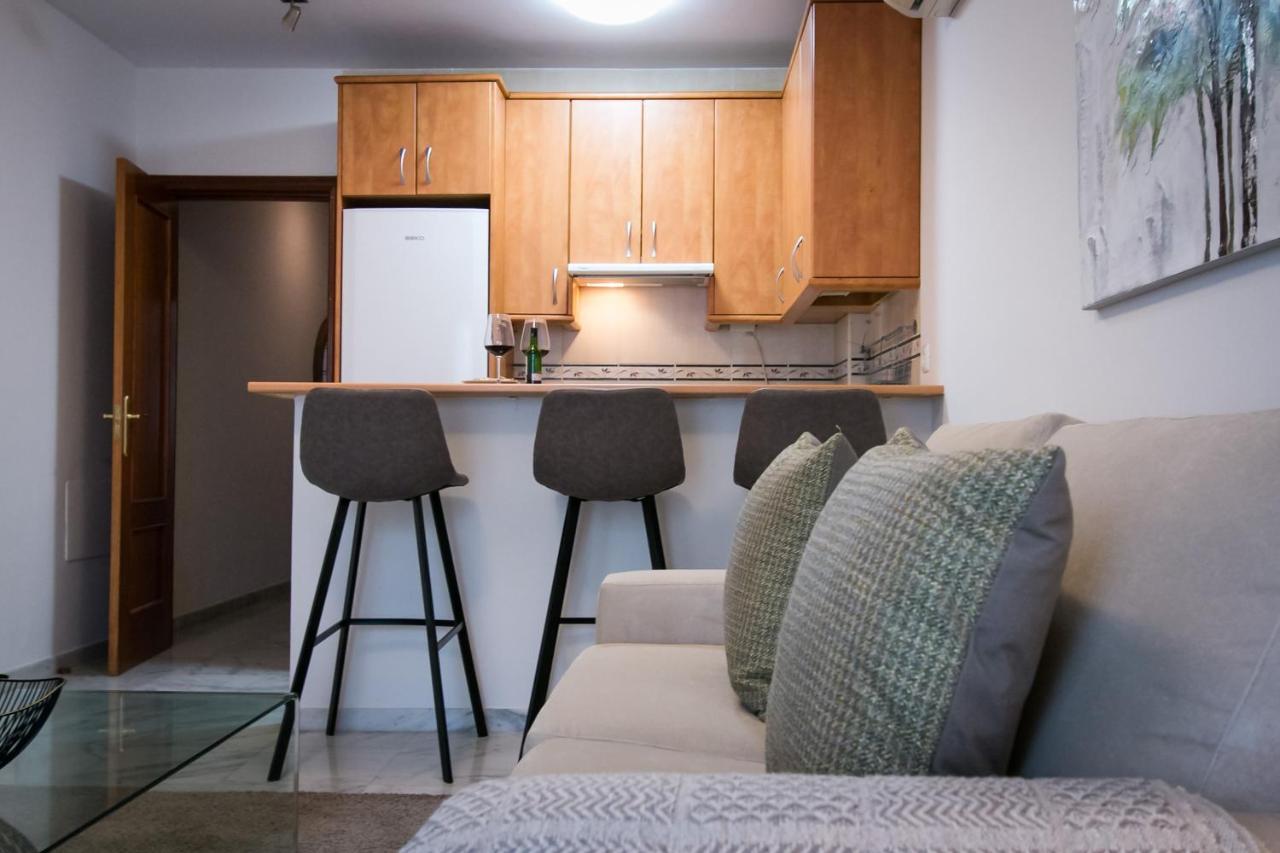 Holidays2Malaga Pena Parking & French Balcony & Smart Tv Екстер'єр фото