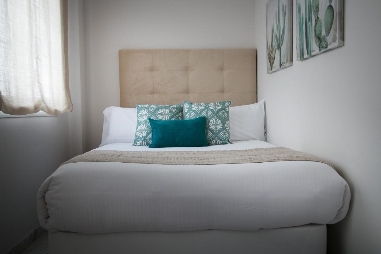 Holidays2Malaga Pena Parking & French Balcony & Smart Tv Екстер'єр фото